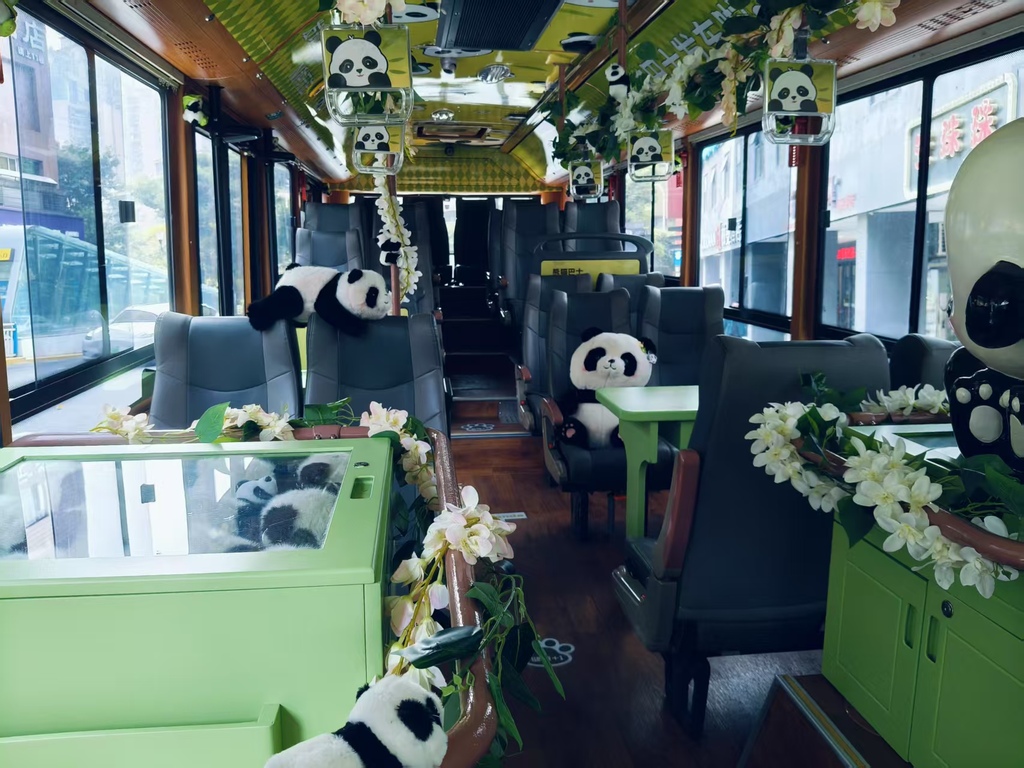 熊猫巴士。受访者供图