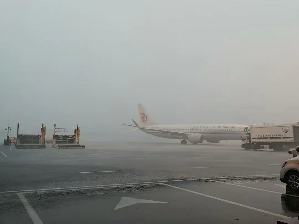 受天气影响,重庆江北国际机场通行能力下降。重庆江北国际机场供图