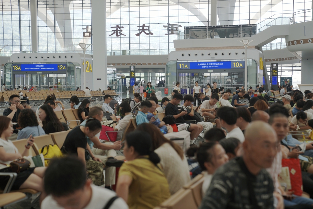 重庆东站。受访单位供图